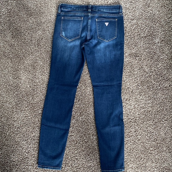 Guess Jeans - Picture 2 of 2